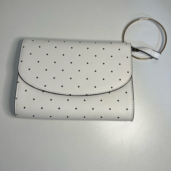 White Wristlet - Picture 3 of 5